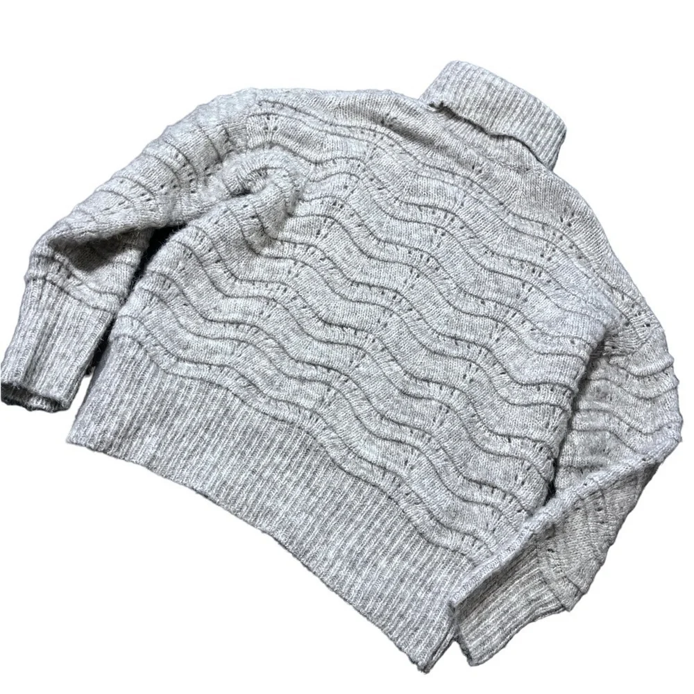 Stella + Lorenzo Womens Ziggy Cable Knit Cozy Turtleneck Sweater, Grey